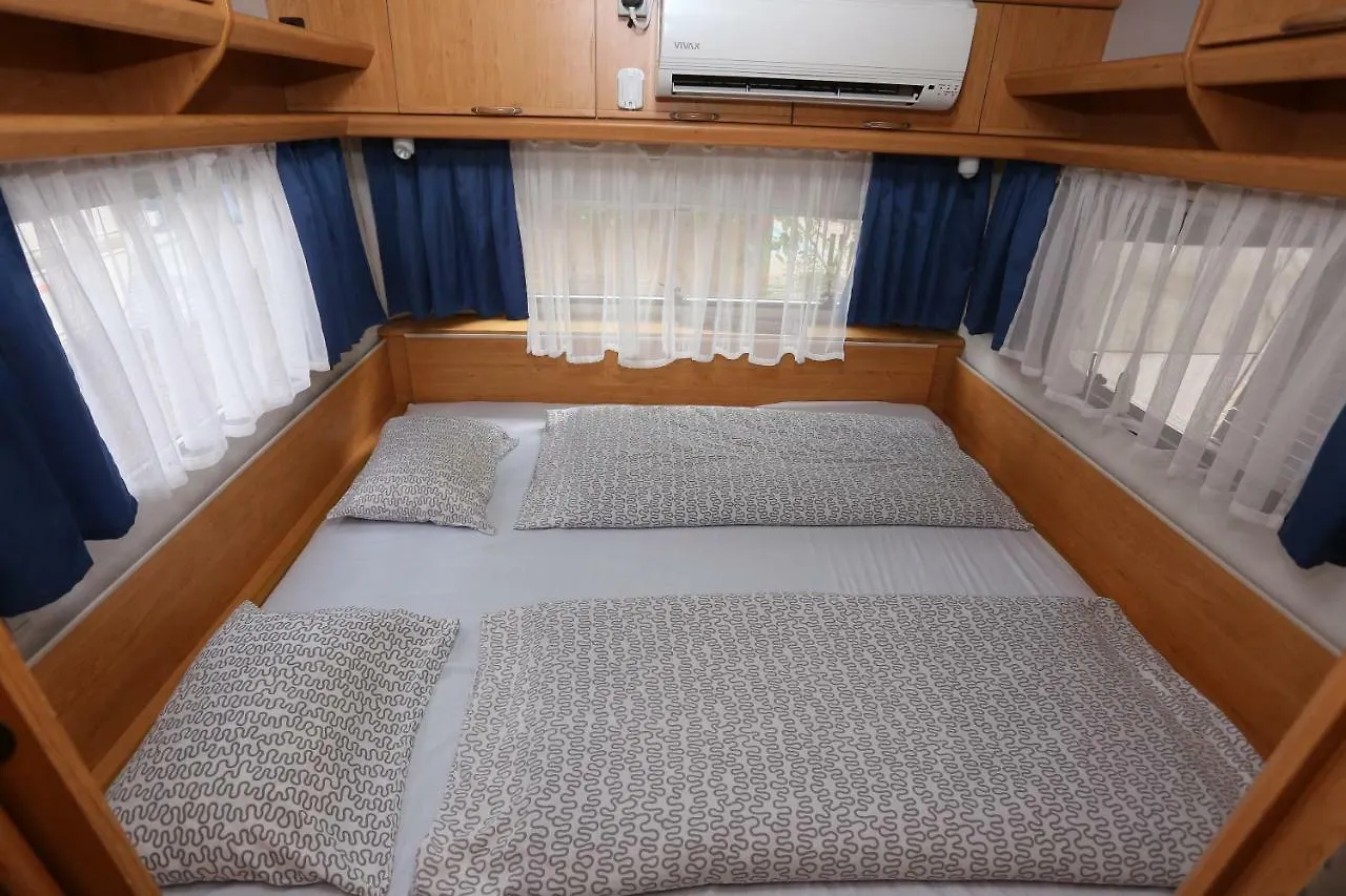 Hotel Caravans Bijela Uvala Poreč Kemping